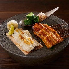 ダイナミックキッチン＆バー 響 新宿サザンタワー店_黄金あなご　～白焼き・九州甘醤油焼き～