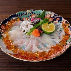 河豚てっさ Dynamic Kitchen & Bar 響 新宿サザンタワー店_河豚てっさ