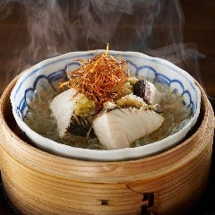 浦サワラの山胡椒(マーガオ)蒸し Dynamic Kitchen & Bar 響 新宿サザンタワー店_浦サワラの山胡椒(マーガオ)蒸し