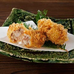 伊予美人と黒毛和牛の塩コロッケ Dynamic Kitchen & Bar 響 新宿サザンタワー店_伊予美人と黒毛和牛の塩コロッケ