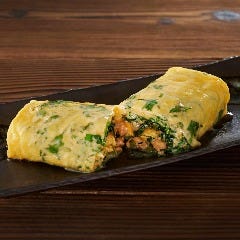 春菊と地鶏の鶏出汁卵焼き Dynamic Kitchen & Bar 響 新宿サザンタワー店_春菊と地鶏の鶏出汁卵焼き