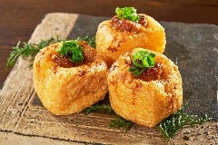 栃尾油揚げ 葱味噌焼き Dynamic Kitchen & Bar 響 新宿サザンタワー店_栃尾油揚げ 葱味噌焼き