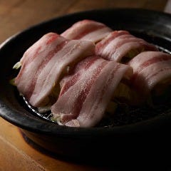 島根県邑南町 石見ポーク土鍋蒸し 奥出雲森田醤油だしつゆ Dynamic Kitchen & Bar 響 新宿サザンタワー店_島根県邑南町 石見ポーク土鍋蒸し 奥出雲森田醤油だしつゆ