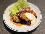若鶏の炭焼きステーキ～特製タルタル