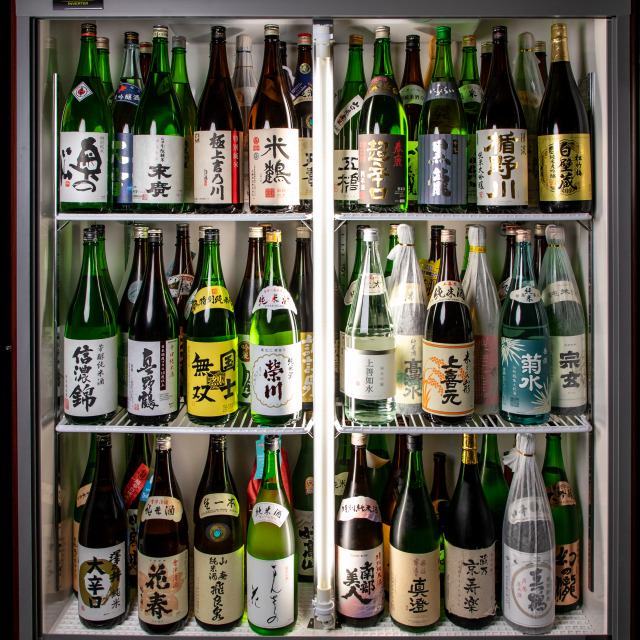 全国より厳選した日本酒を種類豊富にご用意しました！！