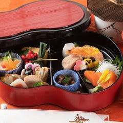 【誕生日や記念日、お祝いに】色とりどりの京料理を味わう『お祝い用志ぐれ弁当』