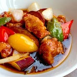 旬野菜の黒酢すぶた