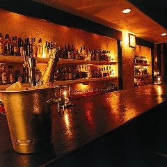 Ｒｅｓｔａｕｒａｎｔ Ｂａｒ Ｃｈａｎｔａ Ｍｏｕｒ