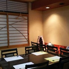 ゆったり寛げる店内