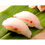 季節のブランド魚を赤字大特価でご提供。「愛媛県産みかん鯛」の握り