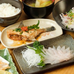 能登直送鮮魚 地酒とカワハギ きまっし