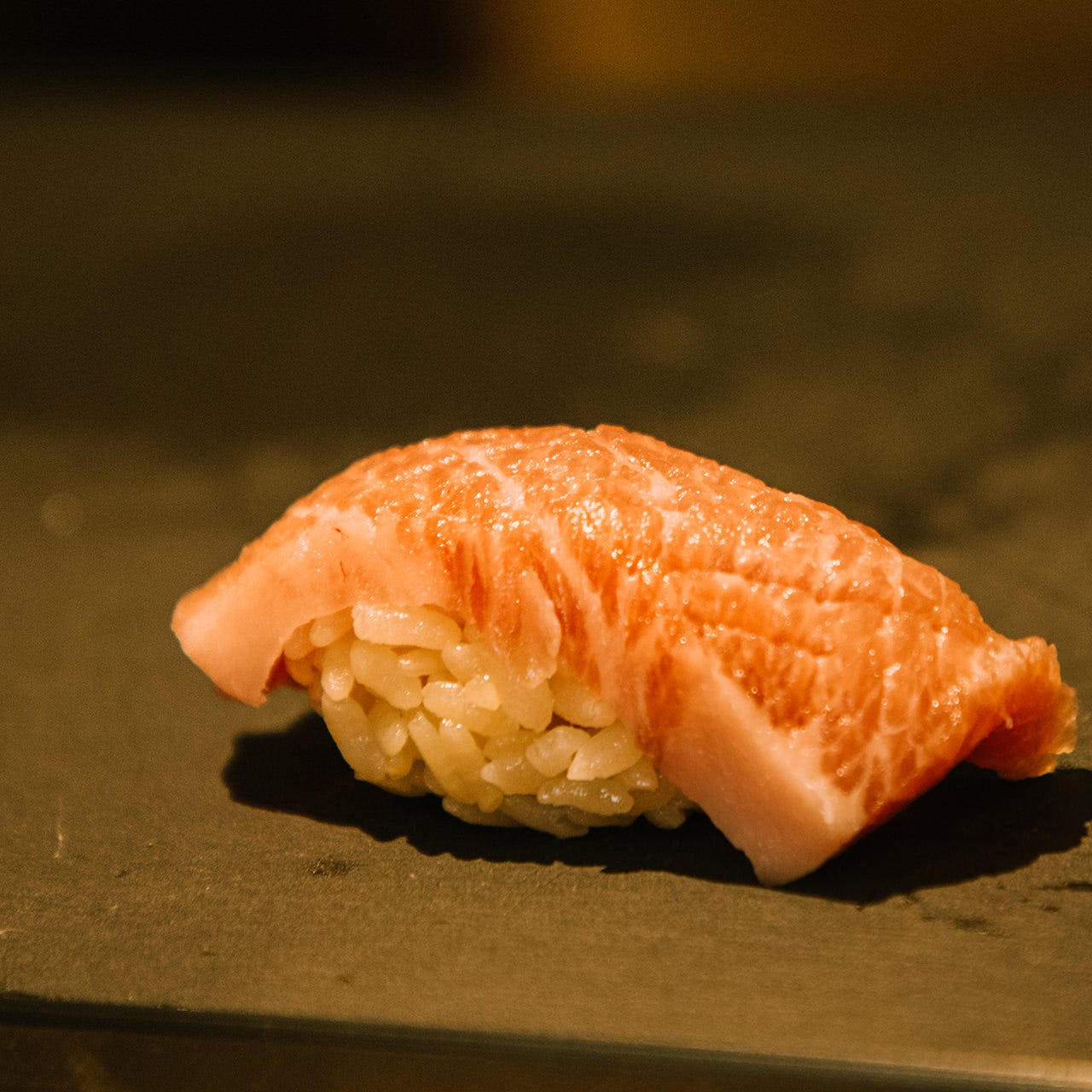 個室和食梅田燈花相片 西梅田 生魚片 海鮮料理 Gurunavi 日本美食餐廳指南