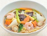海鮮五目湯麺