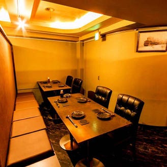 完全個室 肉寿司 彩 八馬 新宿店 メニュー 当店のご案内 ぐるなび 完全個室 肉寿司 彩 八馬 新宿店 メニュー 当店のご案内 ぐるなび