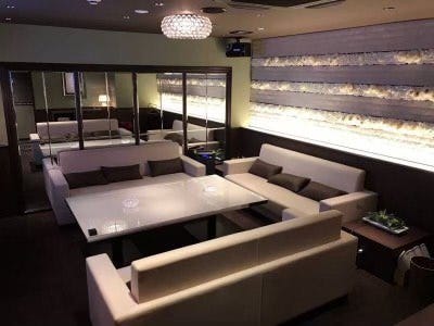 22年 最新グルメ 心斎橋 個室 Meets Bar 心斎橋 レストラン カフェ 居酒屋のネット予約 大阪版
