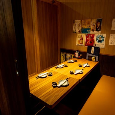 【個室完備】炭火串焼き 和食居酒屋しのぶ 上野駅前店 店内の画像