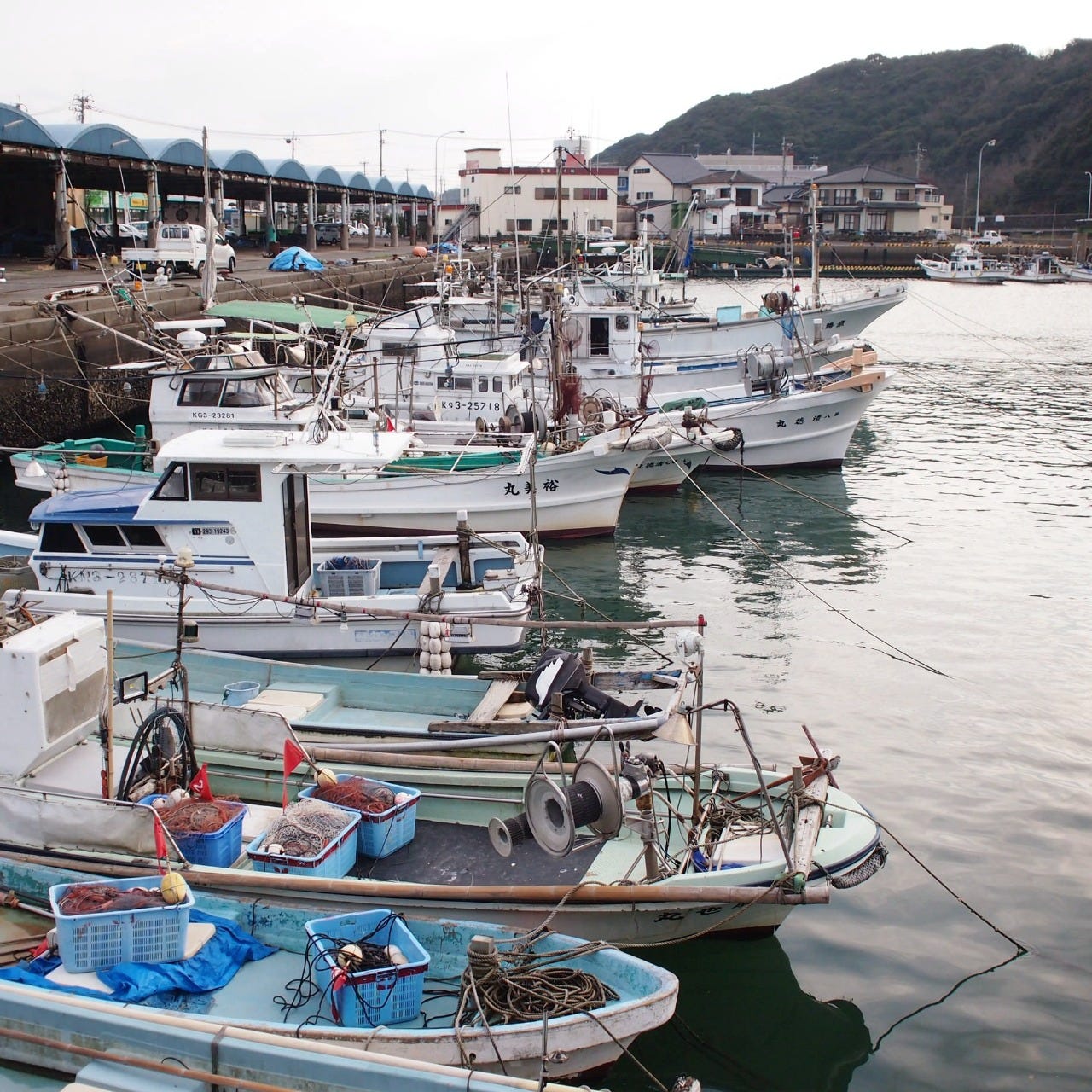 直送鮮魚で日本酒を楽しむ のぞみ 蒲田 漁港直送鮮魚と厳選地酒