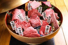 ◆神戸牛の究極の金色盛は圧巻です！