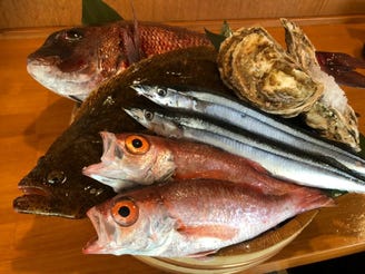 厳選 名駅の海鮮丼 のどぐろなど魚料理の店まとめ15選