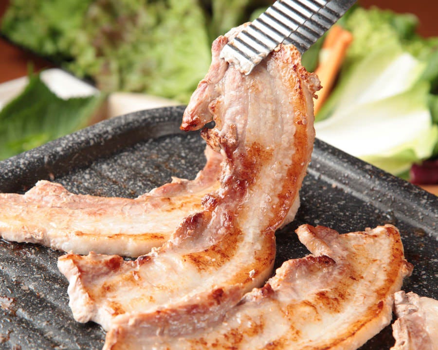 韓国料理とサムギョプサル サム家 コース 食べ飲み放題 スペシャルプラン ｻﾑｷﾞｮﾌﾟｻﾙは7種 大人気ﾁｰｽﾞﾄｯﾎﾟｷﾞにﾁﾁﾞﾐも 〆には豆腐チゲ付き5000円 ぐるなび