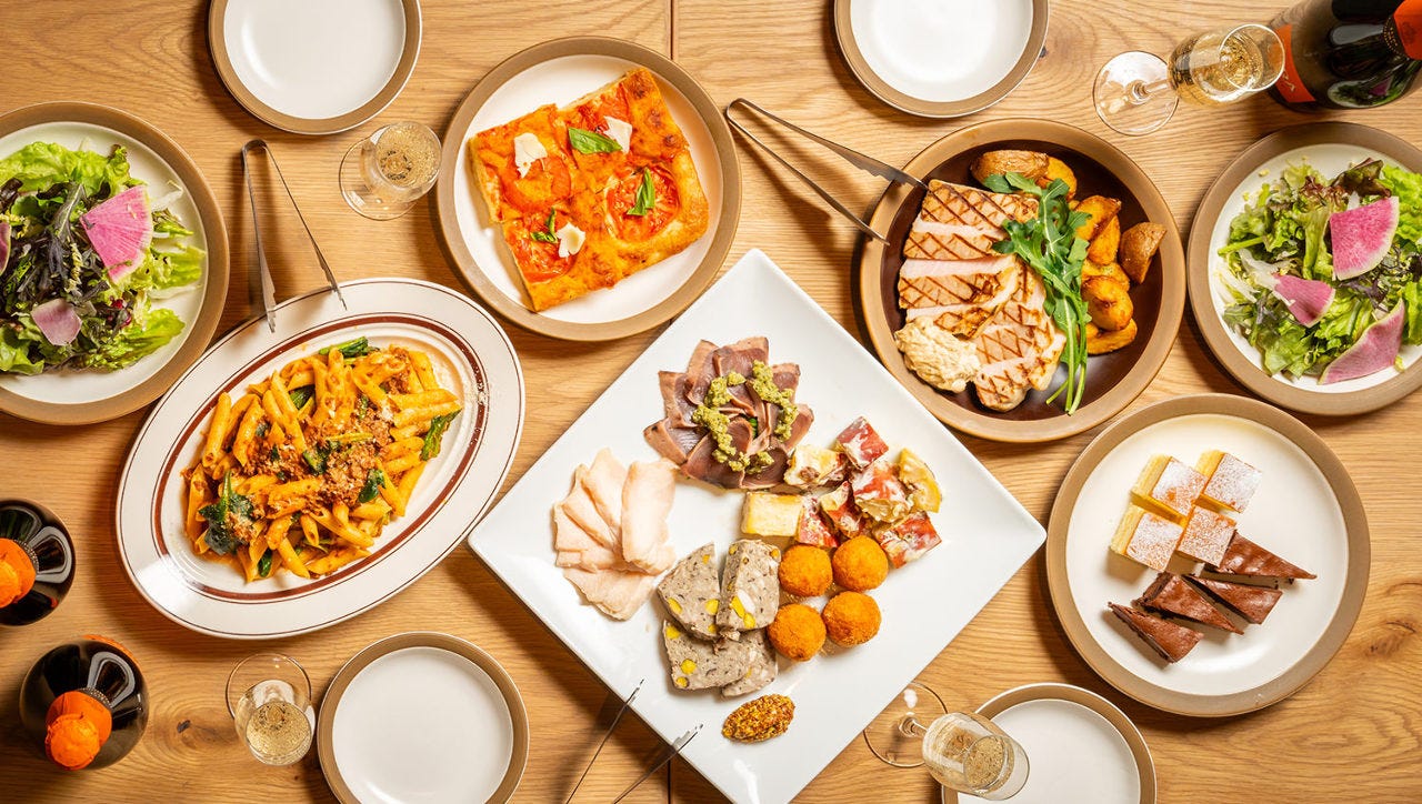 バイキングビュッフェ台4点セット✖︎2 四谷（東京都）のバイキング・ビュッフェ・ホテルレストランランキング