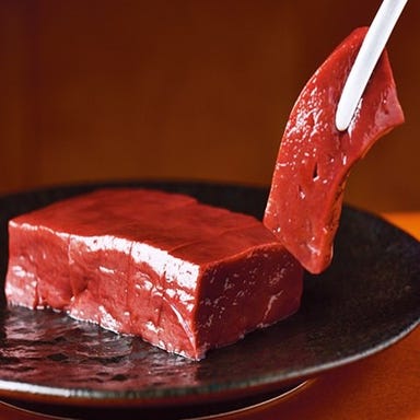 大衆焼肉GYUJIN名駅本店_国産和牛ハラミ、タン、レバーが絶品