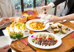 会場貸しとお食事のセットプランで会場費半額★お得なパック!
