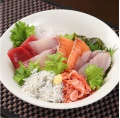 Watatsumi ワタツミ 江ノ島 鵠沼 海鮮丼 ぐるなび