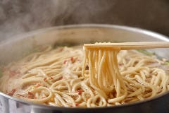 全コースの〆には大人気のちゃんぽん麺をご用意しております。