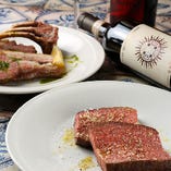 肉料理がメインの肉バル！