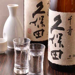 『久保田』『獺祭』などの銘酒のほか季節限定のお酒もございます