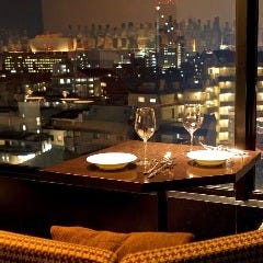夜景の見えるオイスター＆バー Cierpo 神楽坂 