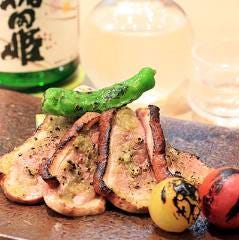いなたや 丸の内パレスビル店_《当店名物》