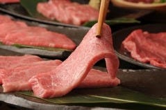 焼肉しゃぶしゃぶ いのうえ 小作店