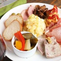 ［スポーツ観戦できるお店］Sports ＆ Dining BAR Abani 新大阪の画像