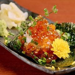 個室居酒屋 海鮮と地酒 すきずき 平塚駅前店_いくらこぼれ寿司