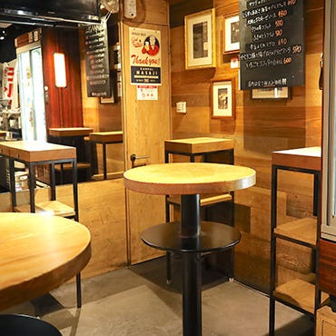 BEER STAND molto  店内の画像