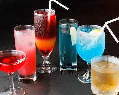 お客様の気分にあったオリジナルカクテルもご用意致します♪