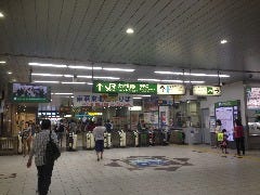 大井町駅に降りたら、中央改札口より出て下さい。