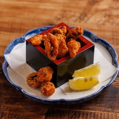 【全席完全個室】 日本酒と海鮮料理 魚将 秋葉原本店_【忘年会に一押し◎】3時間飲み放題【金将コース】鮮魚3種盛りや海鮮ユッケを楽しむ海鮮尽くしプラン