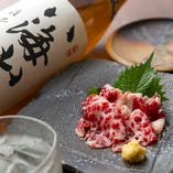 自慢の鯨料理
日本酒との相性抜群！鹿の子刺身は美味！