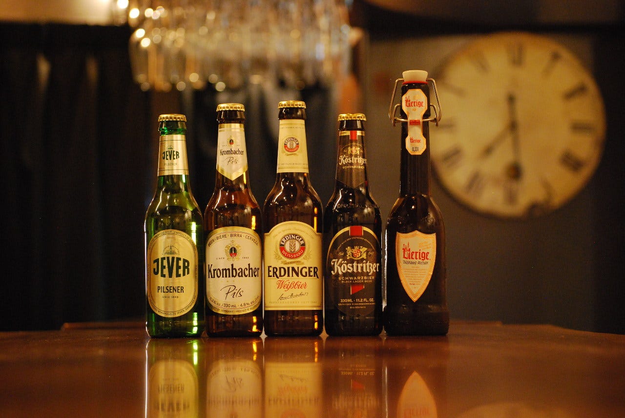 ドイツビールも各種取り揃えております