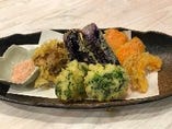 旬野菜の天ぷら盛り合わせ