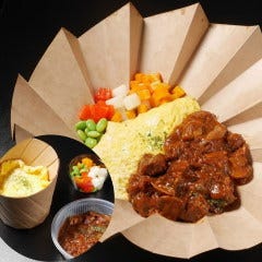 オムギャノフ丼