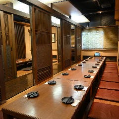 少人数用個室から大人数用フロア貸切まで対応、最大60名様までOK