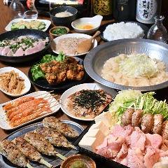 こだわりの鶏料理を堪能できる、飲み放題付コースを豊富にご用意