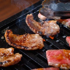 自家製味噌だれ焼肉 味ざん 