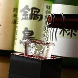 約40種の日本酒からお好きな一杯を見つけてください