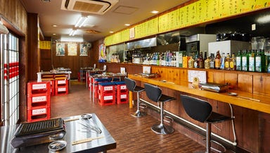 焼肉ホルモン 亀仙（キセン）  店内の画像