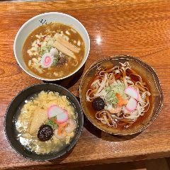 きしや